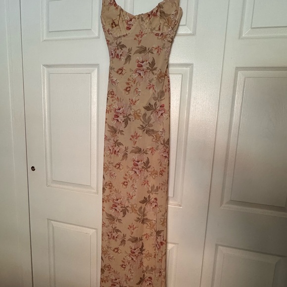 House of CB Cream Maxi Dress - Picture 9 of 9